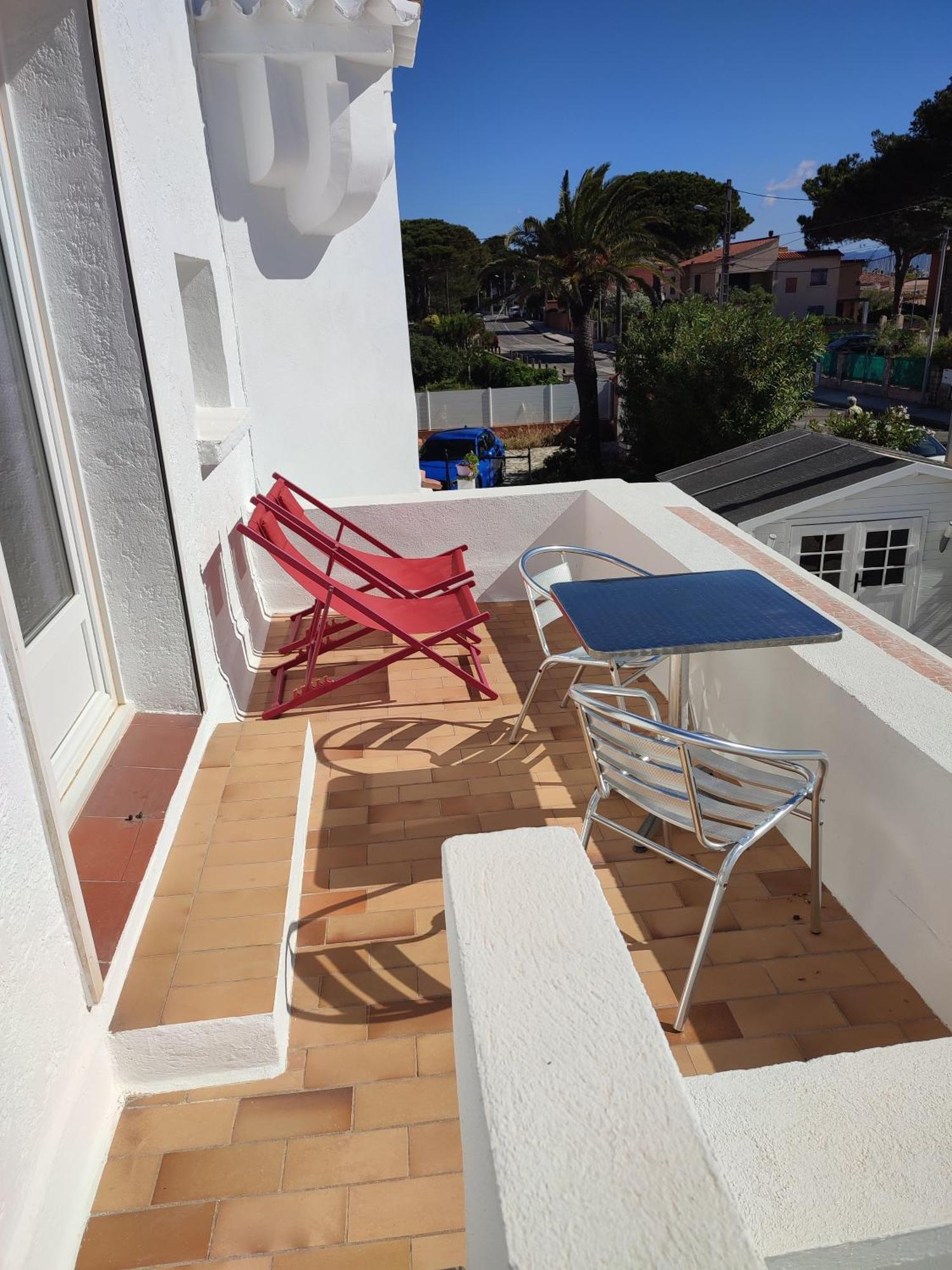 Hotel Le Calypso Hyères Exterior foto